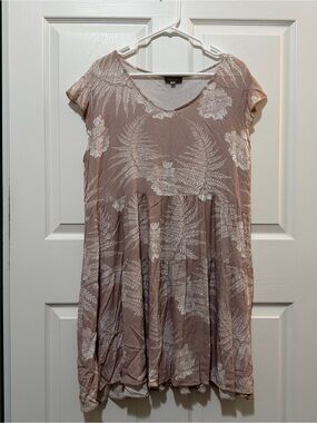 KAHULALE’A Kupukupu Dress